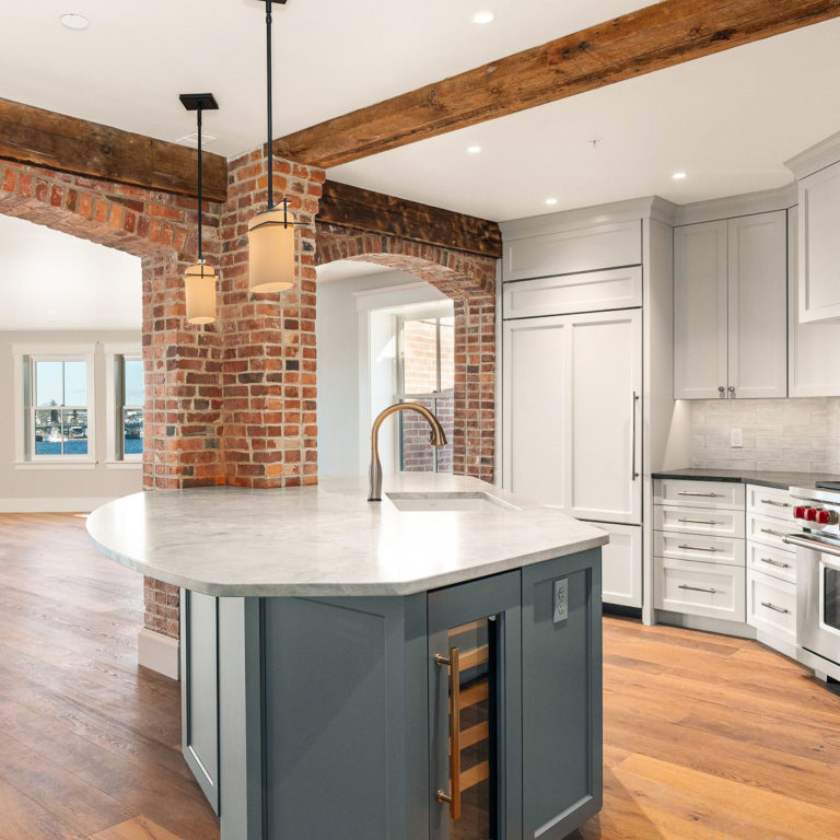 KITTERY, MAINE REAL ESTATE SERVICES SEACOAST LATELY