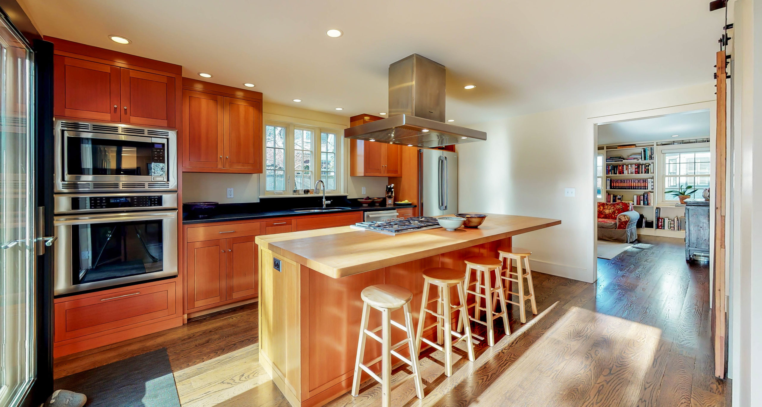 SEACOAST REAL ESTATE GUIDE NEW HAMPSHIRE + MAINE