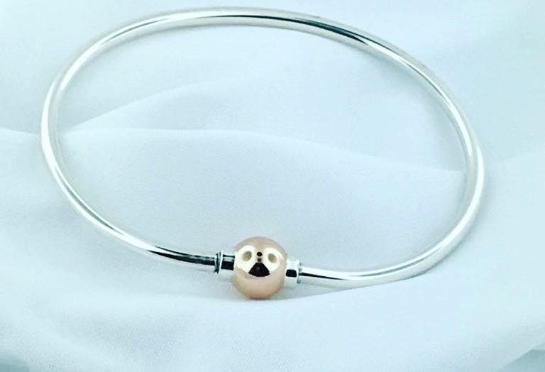 SHOPPING EXETER, NEW HAMPSHIRE SEACOAST LATELY