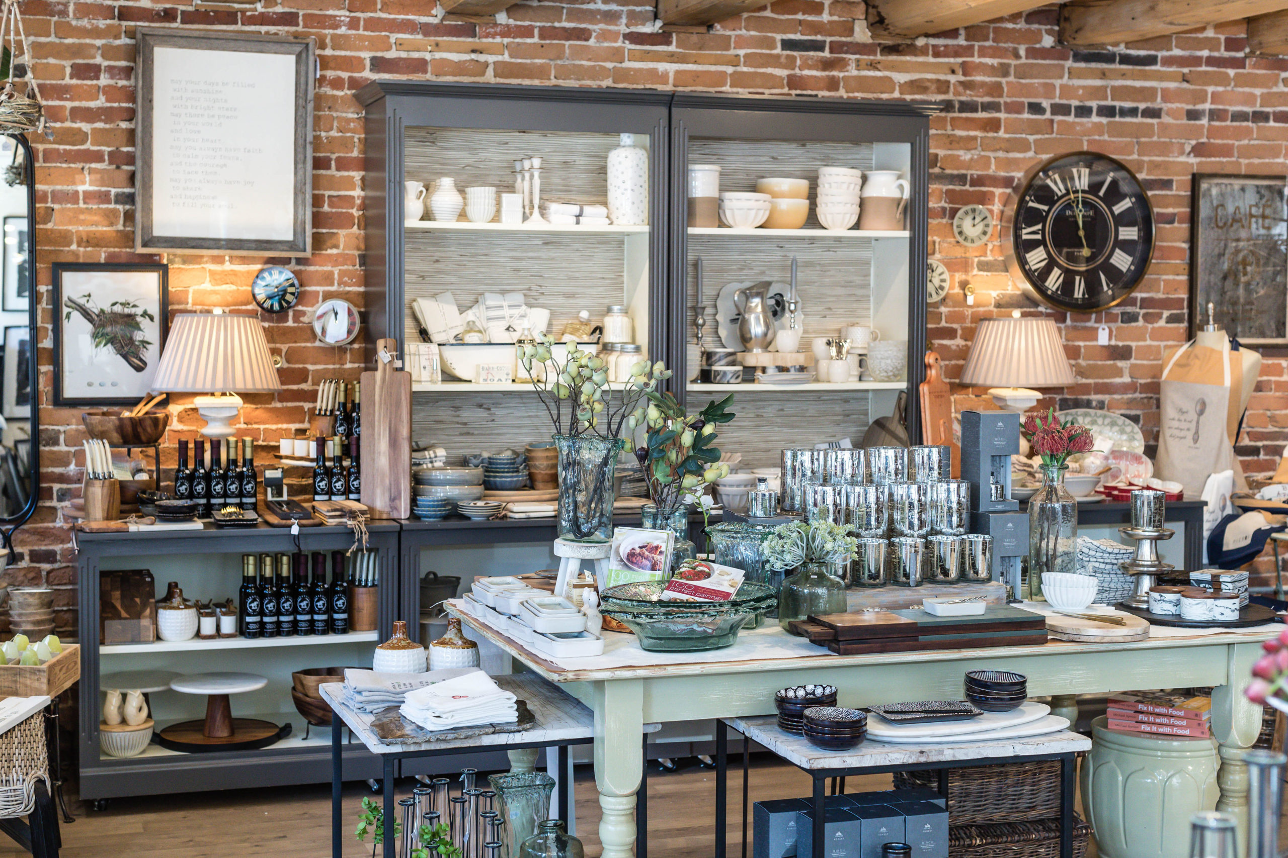 SHOPPING EXETER, NEW HAMPSHIRE SEACOAST LATELY