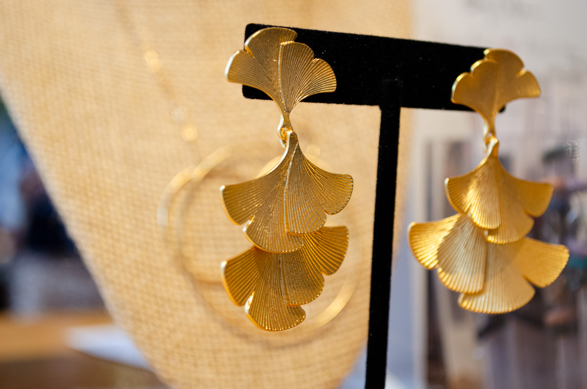 PORTSMOUTH, NEW HAMPSHIRE SHOPPING FEATURE BIRCH! Seacoast Lately