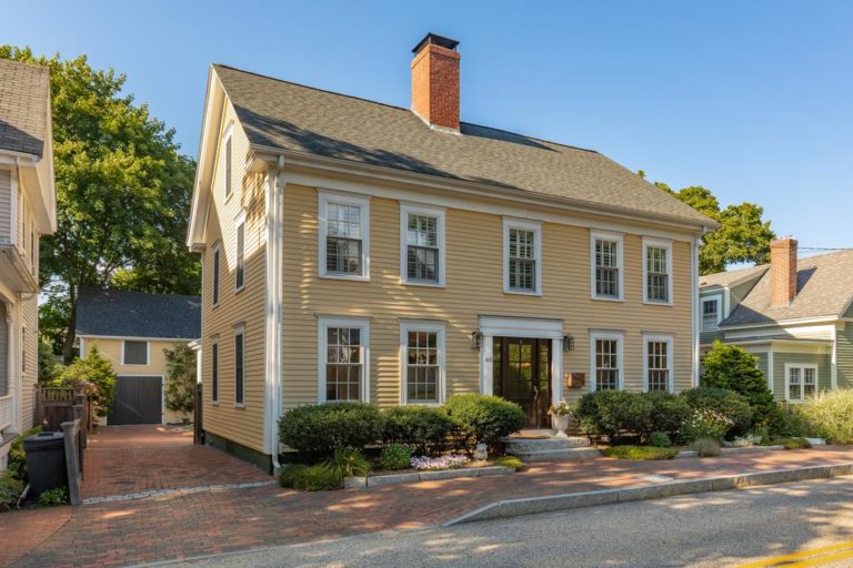 PORTSMOUTH, NEW HAMPSHIRE REAL ESTATE