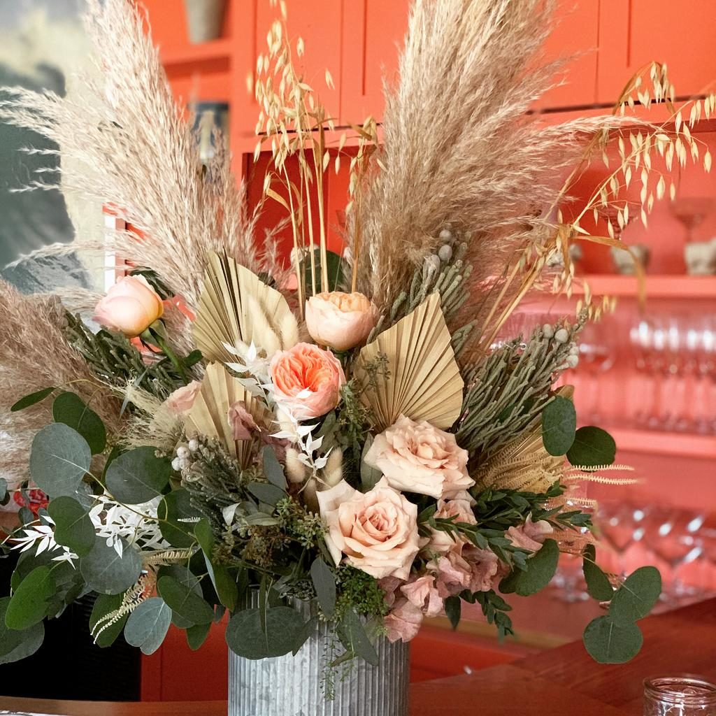 Modern Flower Arrangements, NH Florist