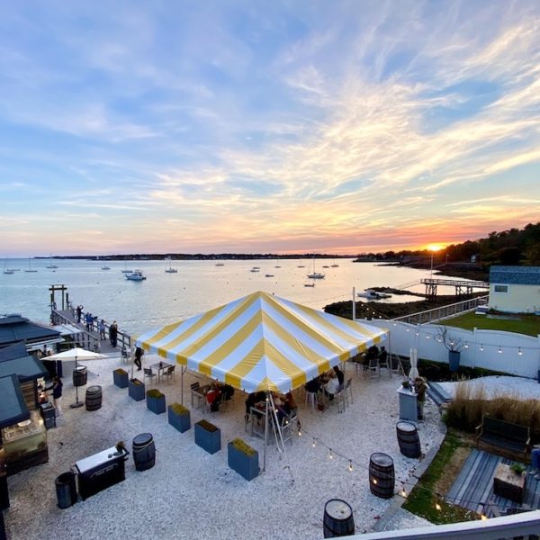 KITTERY, MAINE RESTAURANTS, BREWERIES + OUTDOOR DINING