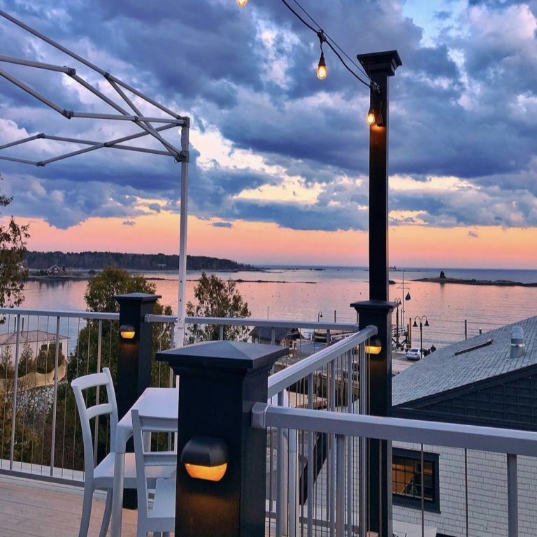KITTERY, MAINE RESTAURANTS, BREWERIES + OUTDOOR DINING