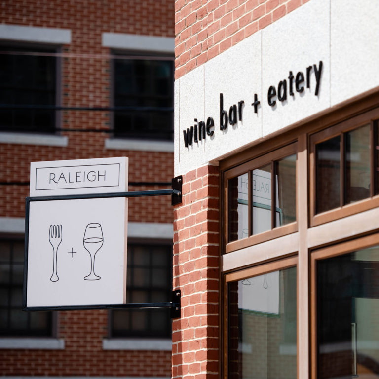 BEST PORTSMOUTH, NEW HAMPSHIRE RESTAURANTS