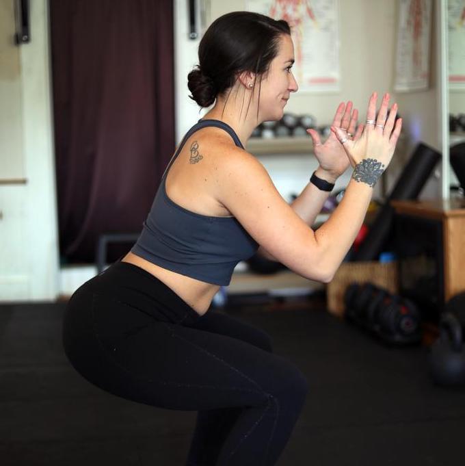 Katy provides personalized workouts to fit the needs and goals of each client she works with. In addition to working with individuals, she also offers partner training for 2-5 people, and creates personalized workout plans for those who want to work on their goals outside the studio.