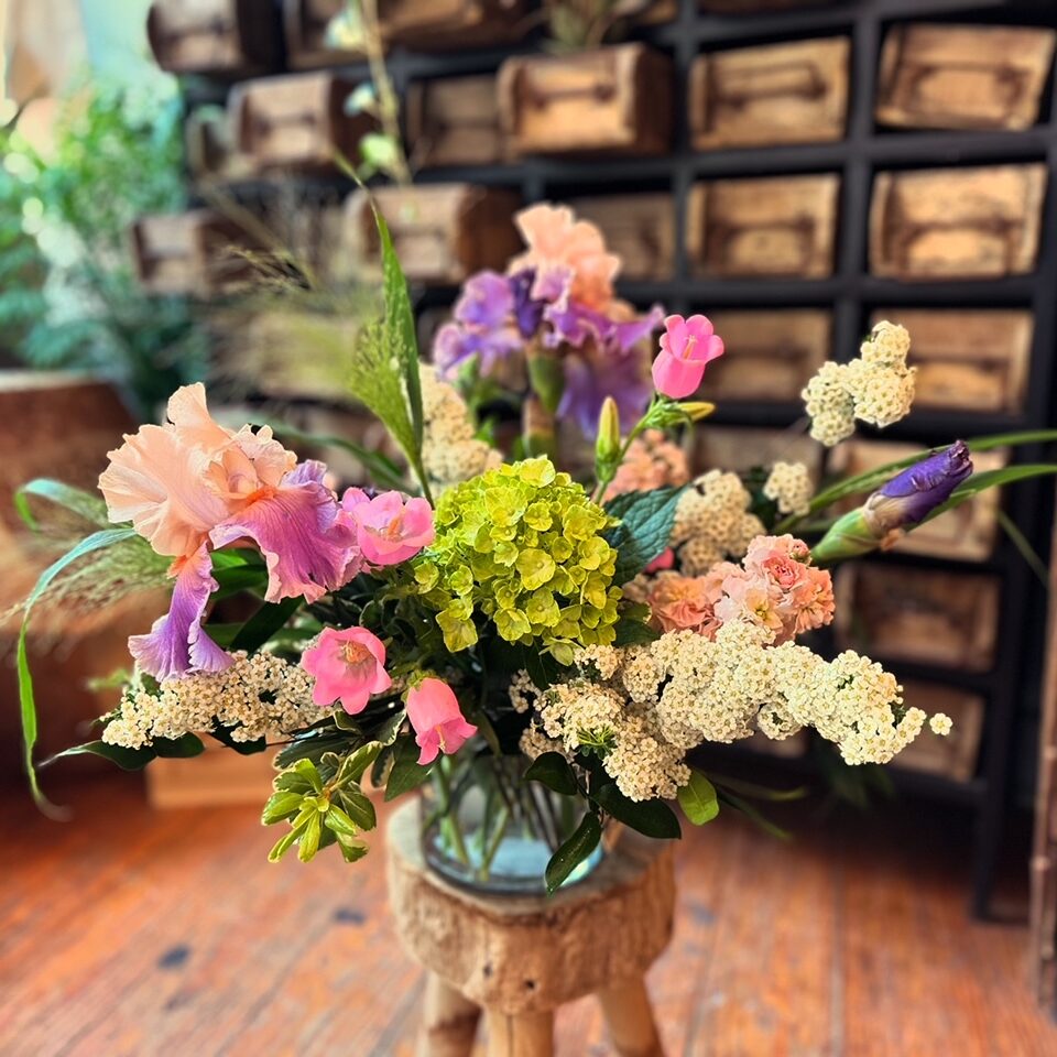 FLOWER-KIOSK-BEST-SHOPPING-PORTSMOUTH-NH-1