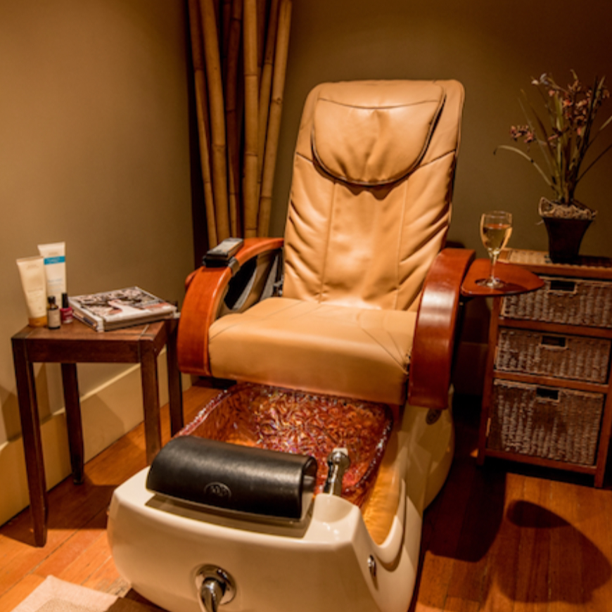 SOLARI-SALON-AND-SPA-PORTSMOUTH-NH-2