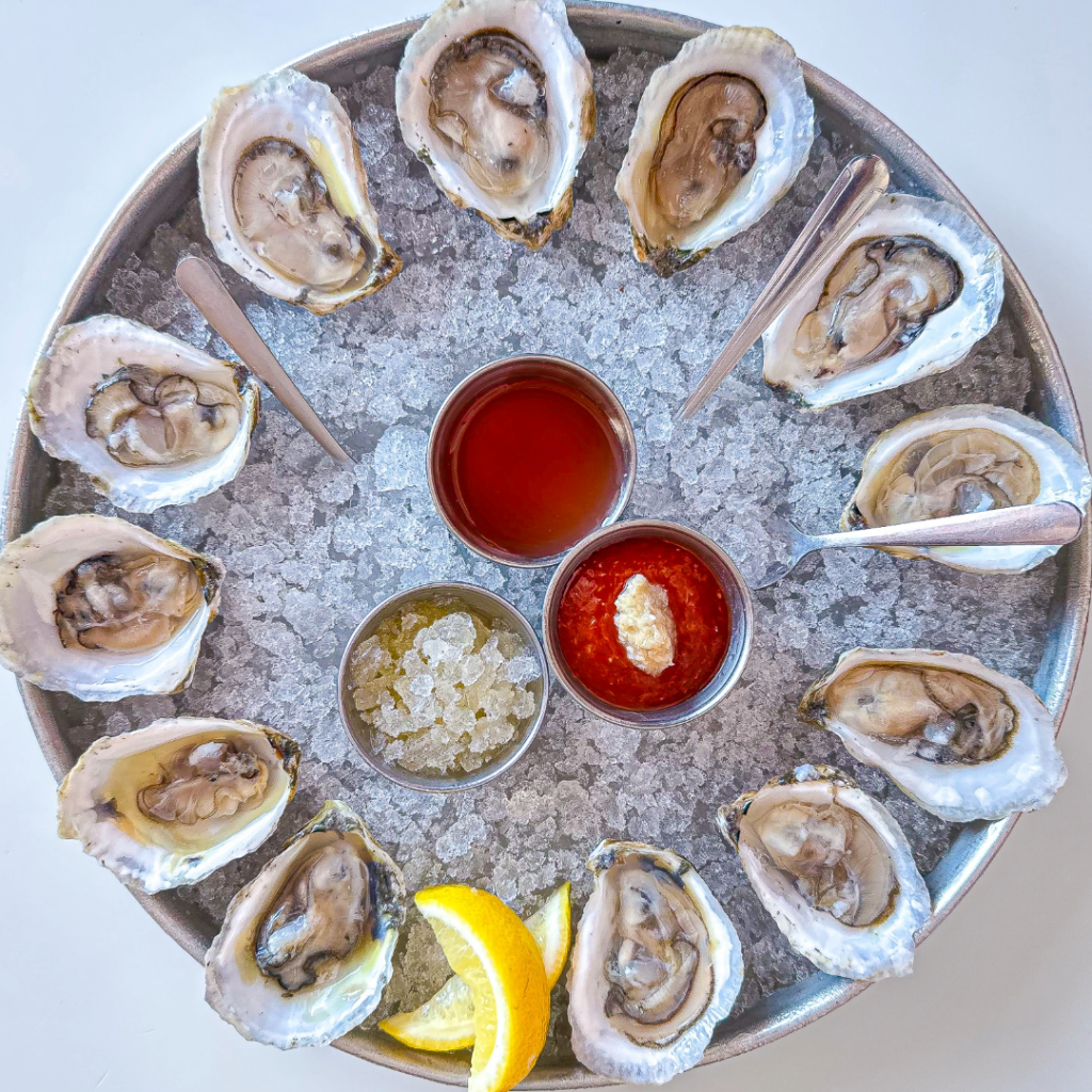 JUMPIN-JAYS-FISH-CAFE-PORTSMOUTH-NEW-HAMPSHIRE-HAPPY-HOUR-1