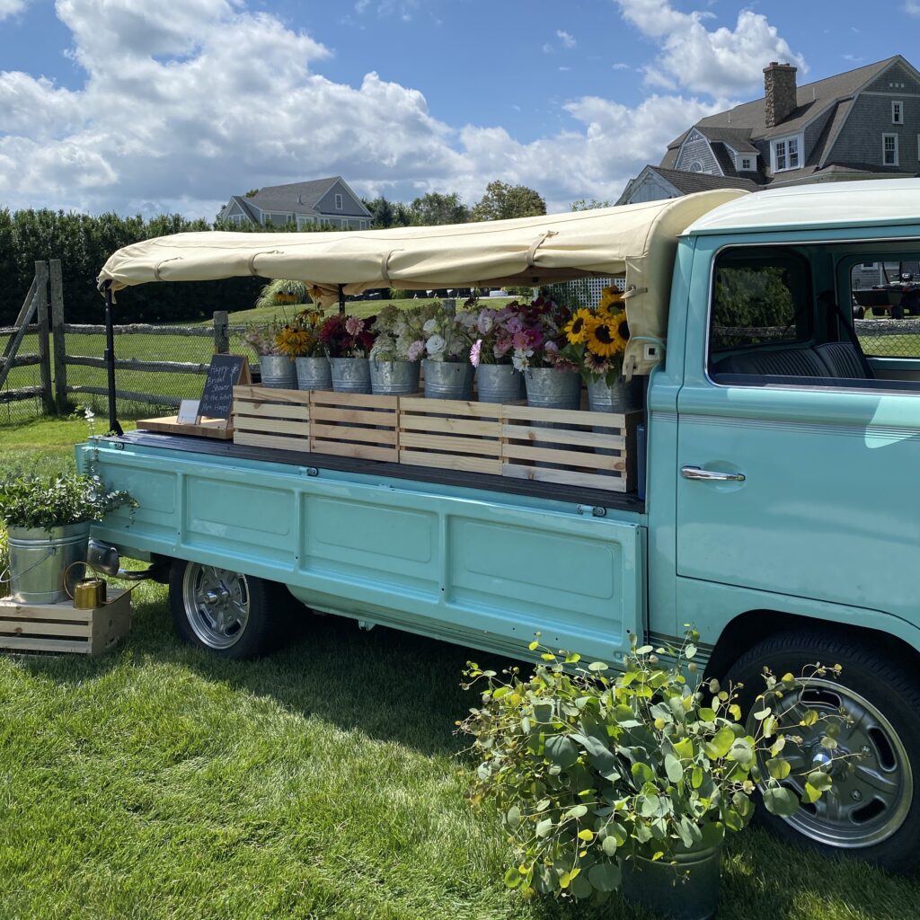 NOWADAYS-FLOWER-FARM-BEST-FLORIST-FLORAL-ARRANGEMENTS-PORTSMOUTH-DOVER-NEW-HAMPSHIRE