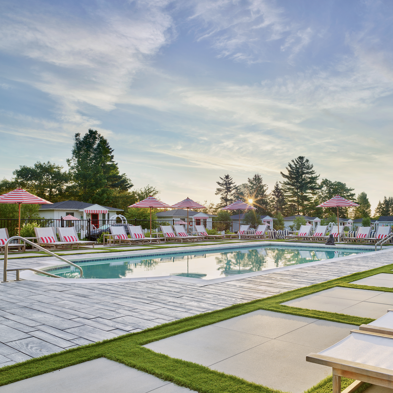 SALT-COTTAGES-MAINE-BEST-HOTEL-1