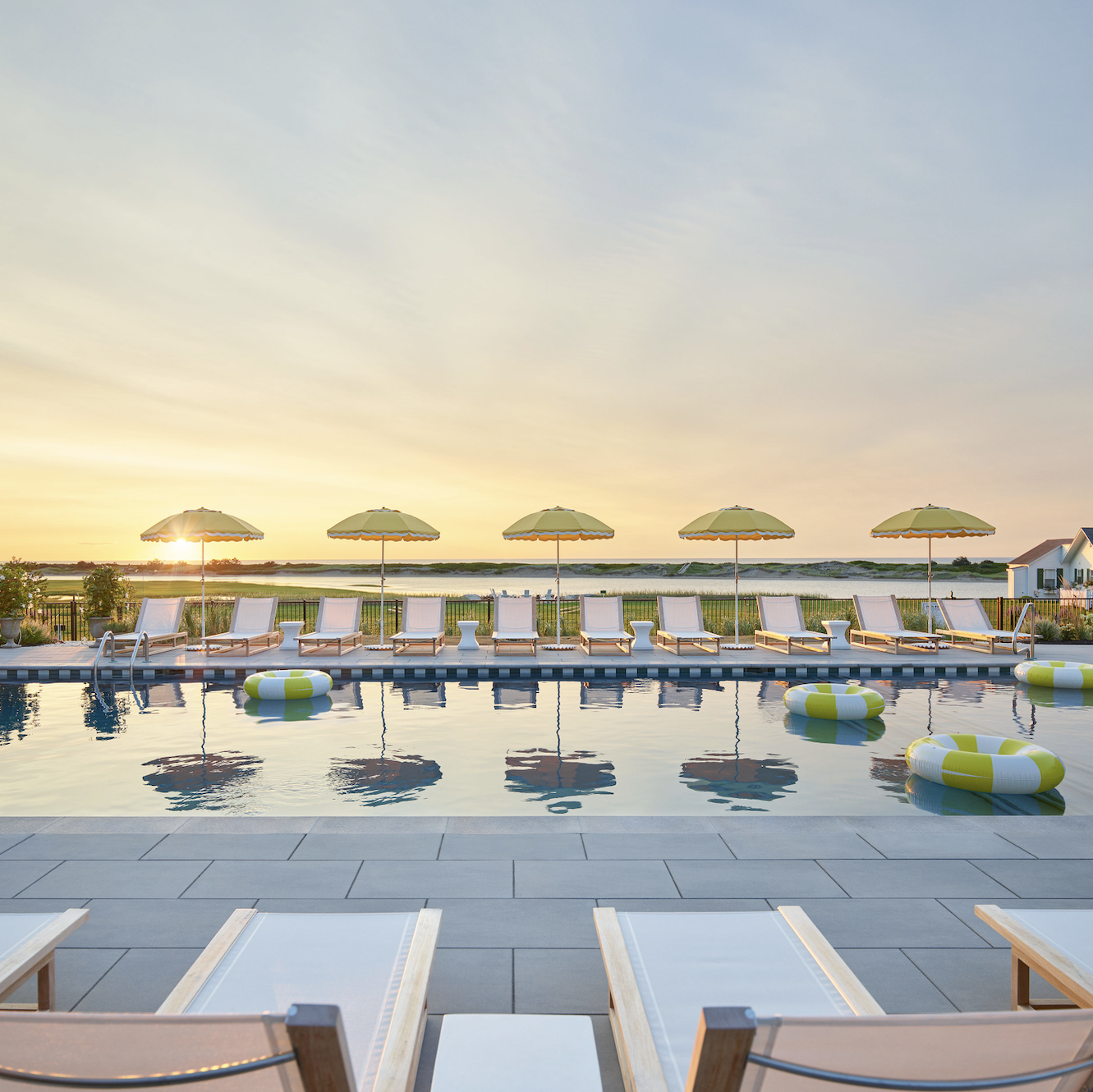The-Dunes-On-The-Waterfront-Best-Hotel-Ogunquit-Maine