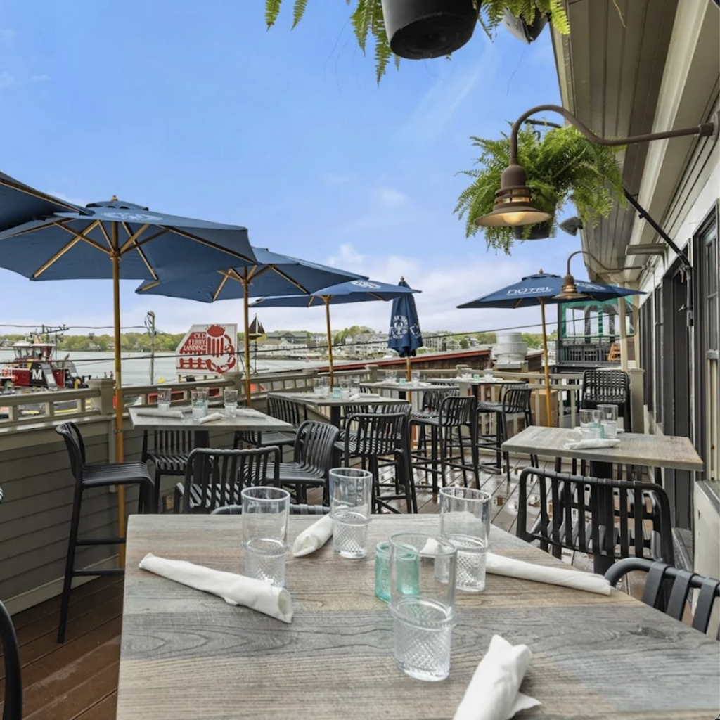 WATER-STREET-GRILLE-BEST-LUNCH-DINNER-PORTMSOUTH-NEW-HAMPSHIRE-1