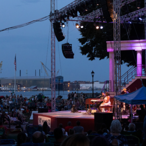 Prescott-Park-Arts-Festival-Portsmouth-New-Hampshire-Theatre-Live-Music