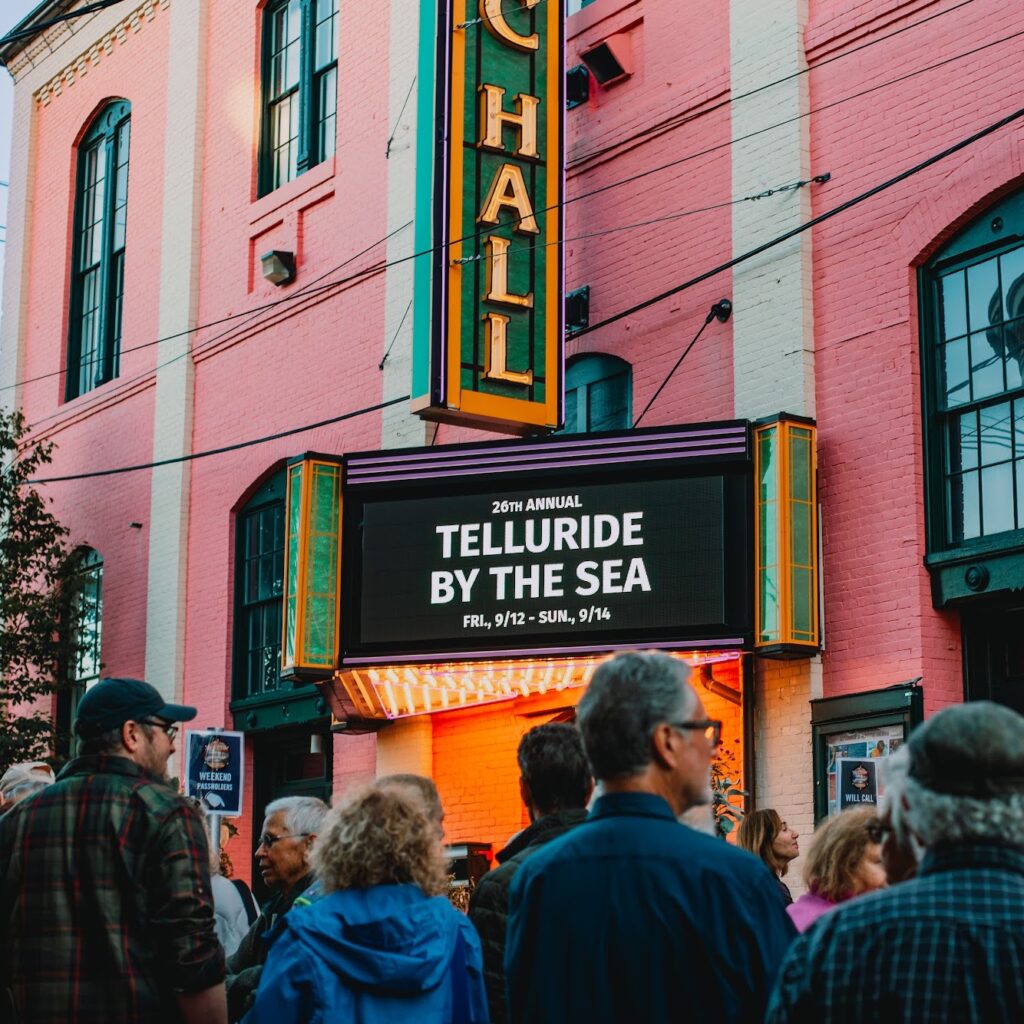 THE-MUSIC-HALL-BEST-ENTERTAINMENT-PORTSMOUTH-NEW-HAMPSHIRE-2