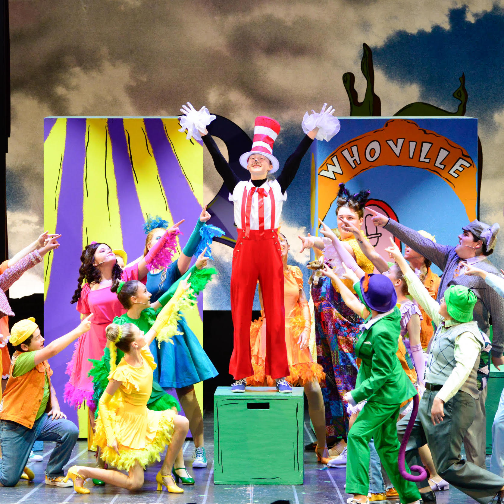 Ogunquit-Playhouse-Best-Theatre-Things-To-Do-Ogunquit-Maine
