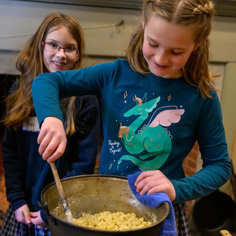 STRAWBERY-BANKE-MUSEUM-BEST-ACTIVITY-KIDDOS-PORTSMOUTH-NEW-HAMPSHIRE