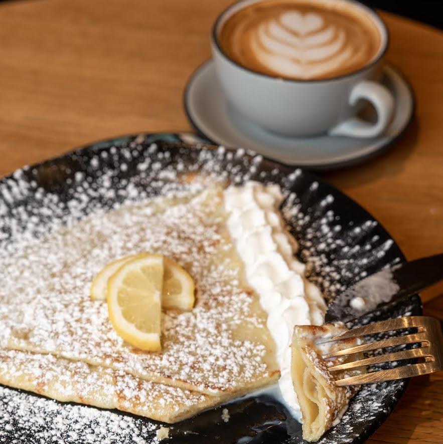 LA-MAISON-NAVARRE-BEST-COFFEE-TEA-CAFE-NEW-HAMPSHIRE-MAIN-1